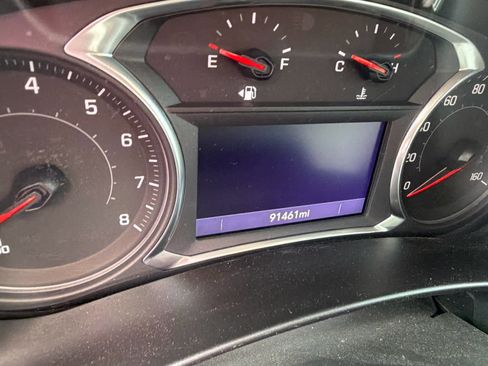 Used 2020 Chevrolet Equinox Premier FWD image 9