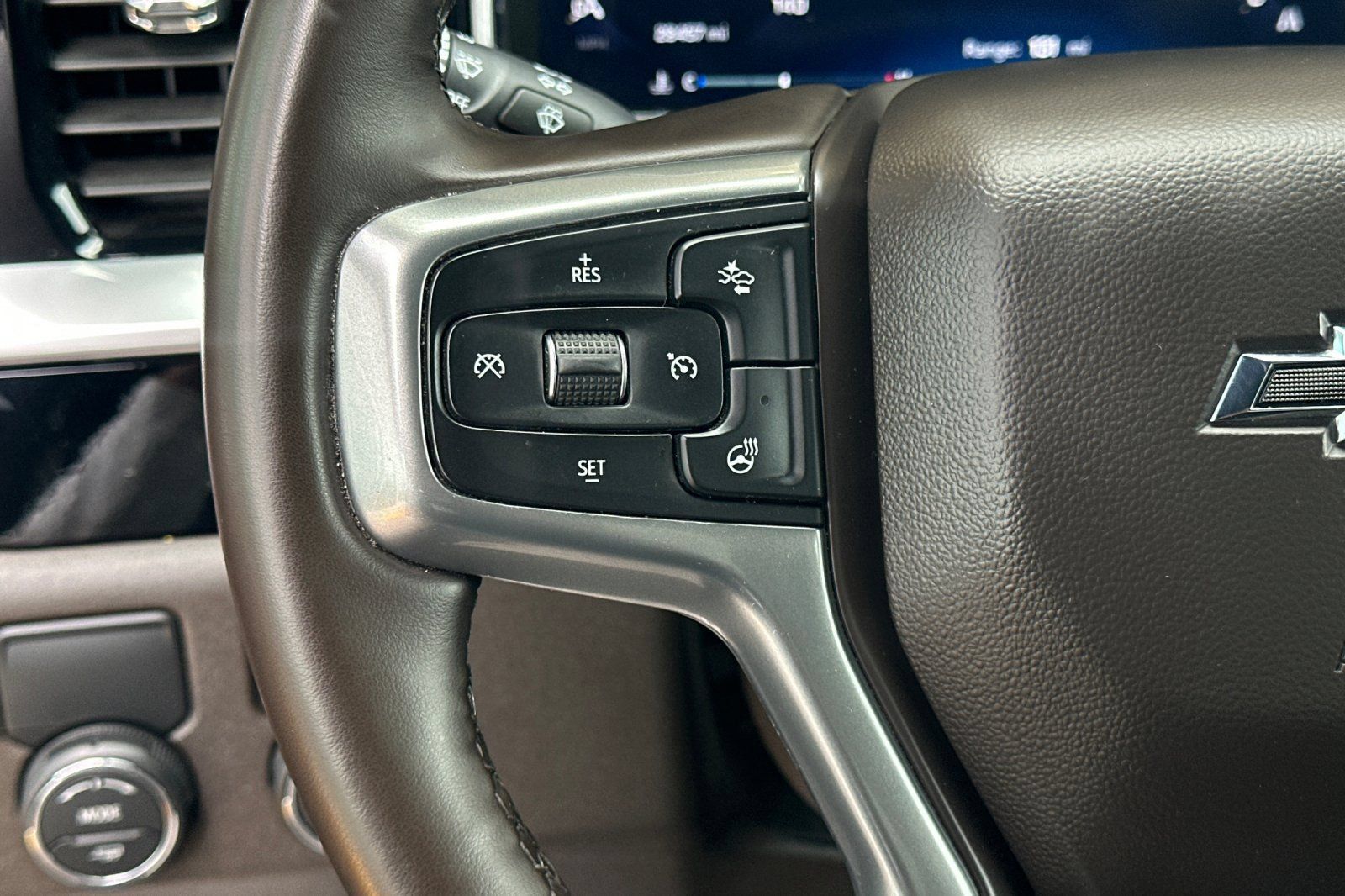 Used 2026 Chevrolet Silverado 1500 RST RWD image 31