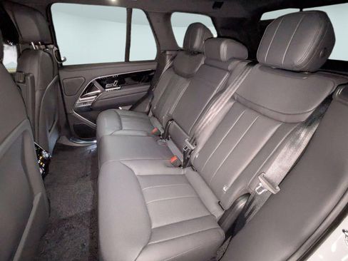 New 2026 Land Rover Range Rover SE AWD/4WD image 25