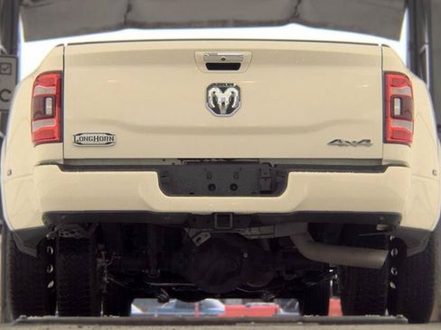 Used 2019 RAM 3500 Limited w/ Max Tow Package AWD/4WD image 7