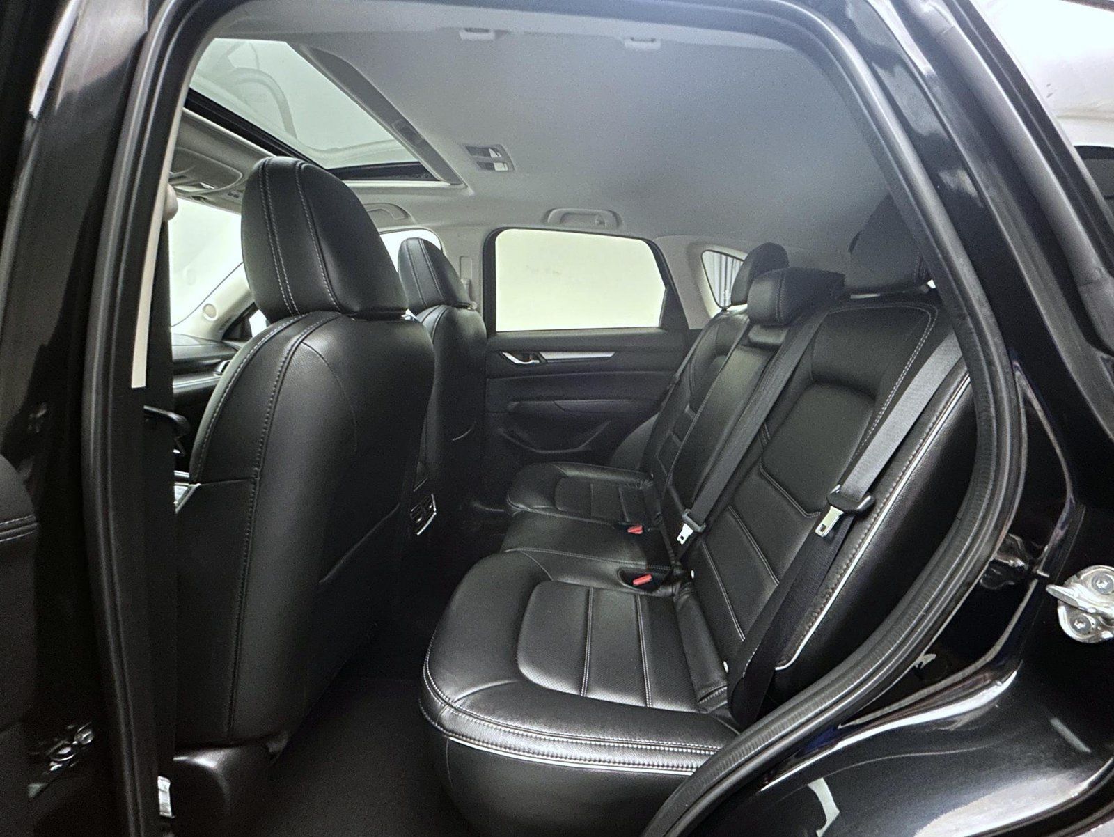 Used 2025 MAZDA CX-5 AWD 2.5 S w/ Preferred Package image 19