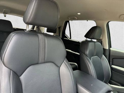 Used 2023 Honda Pilot EX-L image 29
