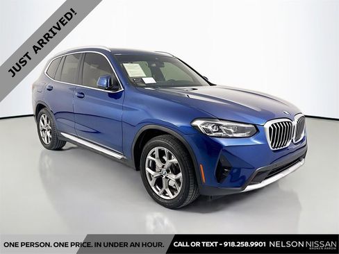 Used 2022 BMW X3 xDrive30i w/ Premium Package 2 image 3