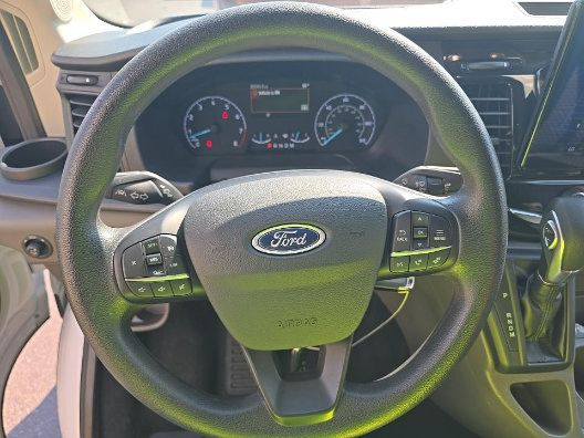 Used 2025 Ford Transit 350 XLT RWD image 4