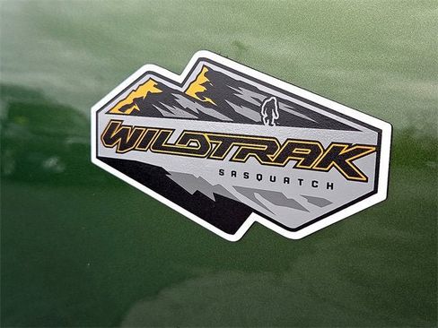 Used 2023 Ford Bronco Wildtrak image 12