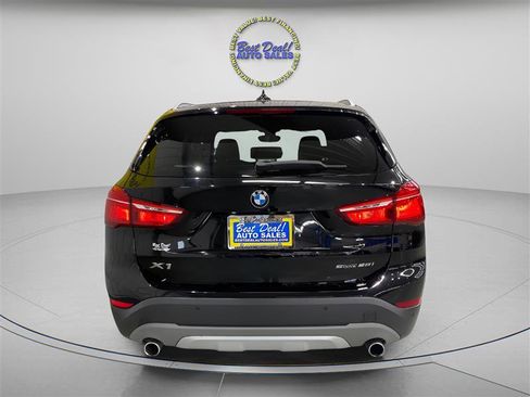 Used 2019 BMW X1 sDrive28i image 4
