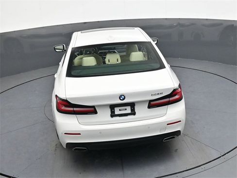Used 2023 BMW 530i w/ Convenience Package image 19