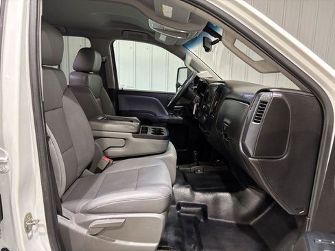 Used 2019 Chevrolet Silverado 2500 W/T w/ WT Convenience Package image 12