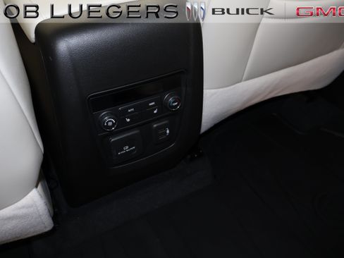 Used 2024 Buick Enclave Avenir w/ Avenir Technology Package AWD/4WD image 12