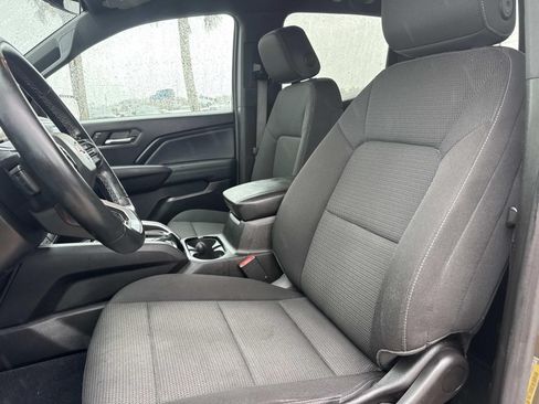 Used 2024 Chevrolet Colorado LT w/ LT Convenience Package RWD image 15