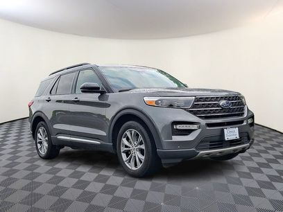 Certified 2023 Ford Explorer XLT w/ Equipment Group 202A