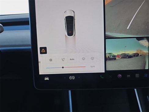 Used 2021 Tesla Model Y Long Range image 27