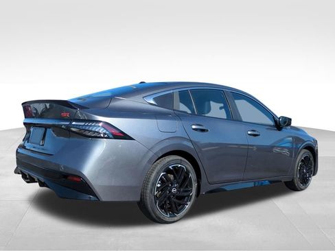 New 2026 Nissan Sentra SR w/ Floor Mat Package FWD image 6