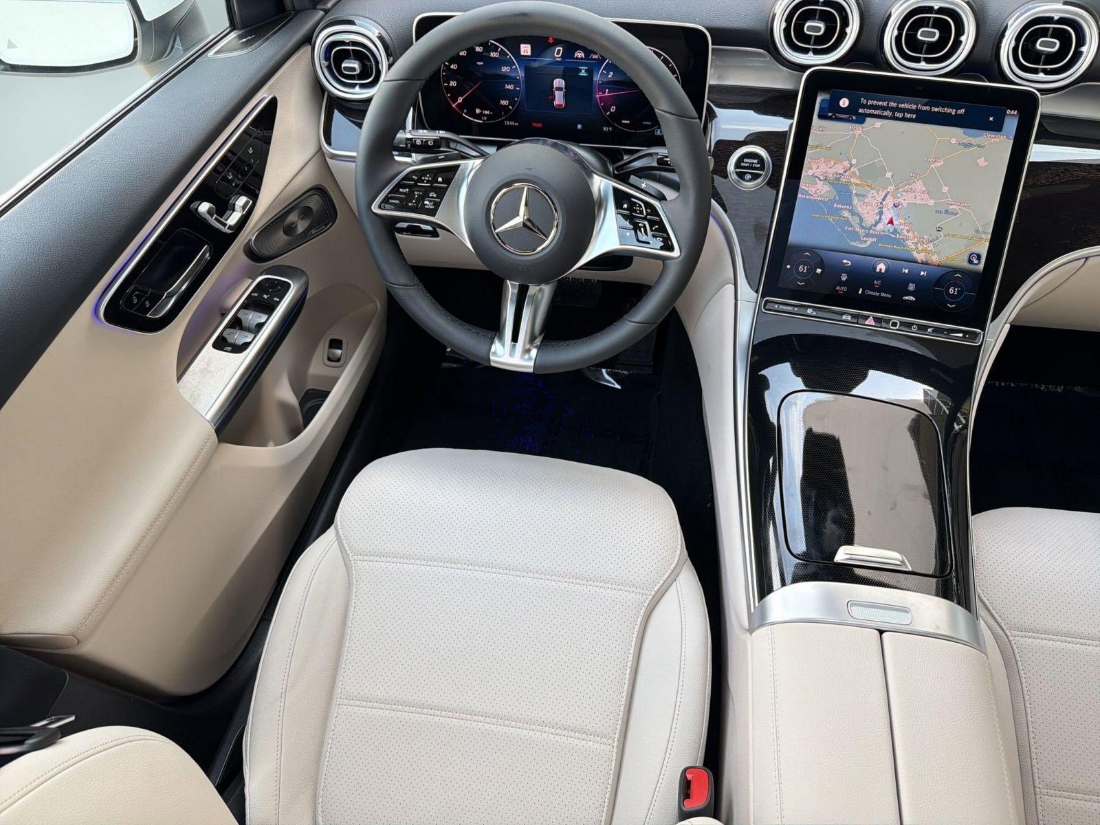Used 2026 Mercedes-Benz GLC 300 4MATIC image 28
