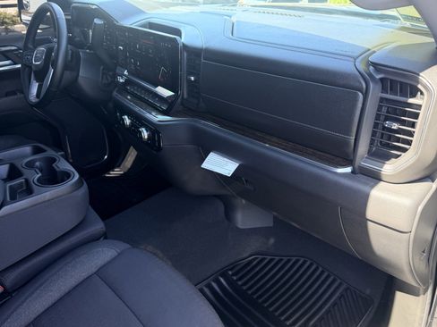 Used 2024 GMC Sierra 1500 Elevation RWD image 7
