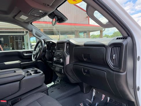 Used 2024 GMC Sierra 2500 Pro AWD/4WD image 21