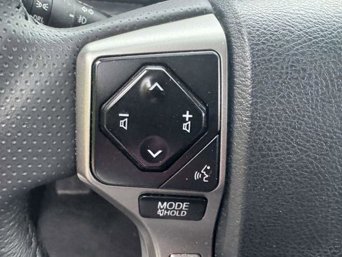 Used 2024 Toyota 4Runner SR5 image 22