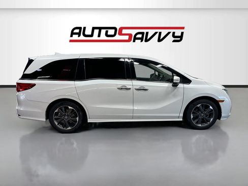 Used 2022 Honda Odyssey Elite image 8