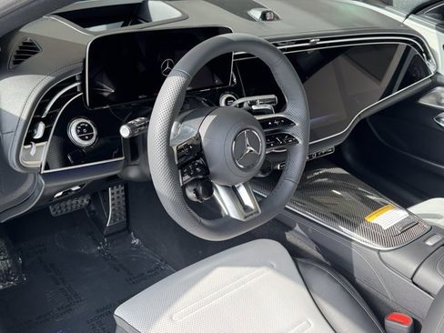 New 2026 Mercedes-Benz E 53 AMG e 4MATIC Sedan image 11