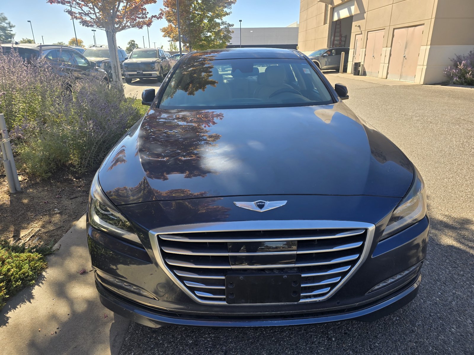 Used 2015 Hyundai Genesis 5.0 w/ Option Group 05 RWD image 8