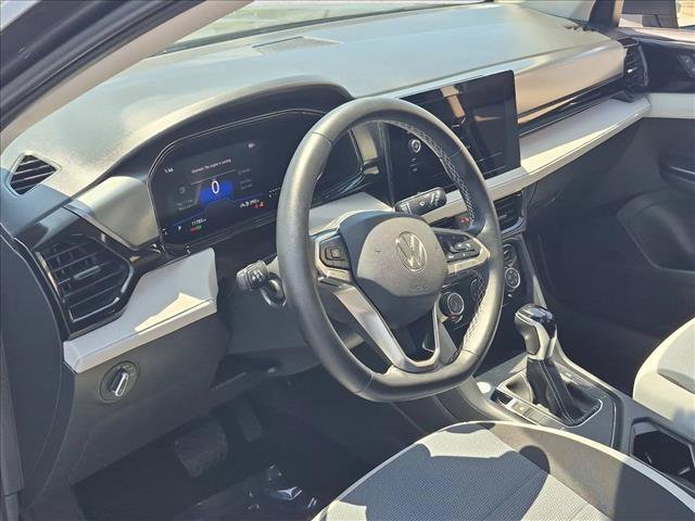 Used 2025 Volkswagen Taos S FWD image 10