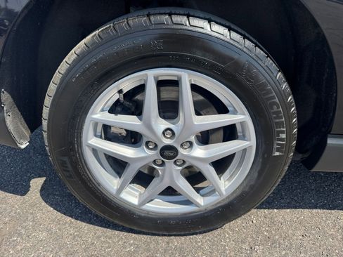 Used 2024 Ford Edge SEL image 28