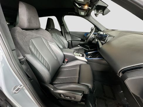 Used 2025 BMW X3 xDrive30i image 27