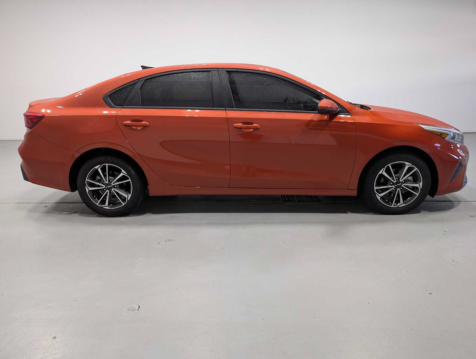 Certified 2023 Kia Forte LXS FWD image 7