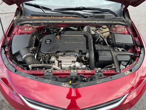 Used 2018 Chevrolet Malibu LT FWD image 23
