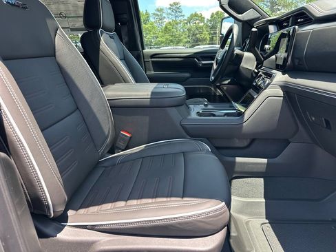 New 2026 GMC Sierra 2500 AT4X AWD/4WD image 14