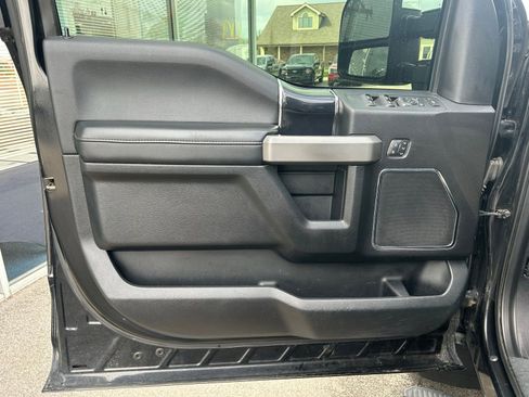 Used 2021 Ford F350 Platinum w/ FX4 Off-Road Package image 9