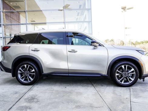 Used 2023 INFINITI QX60 Luxe w/ Cargo Package AWD/4WD image 7
