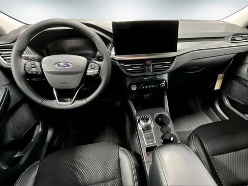 New 2025 Ford Escape SE w/ Class II Trailer Tow Package image 5