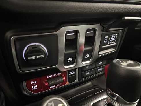 New 2026 Jeep Wrangler Sport AWD/4WD image 27