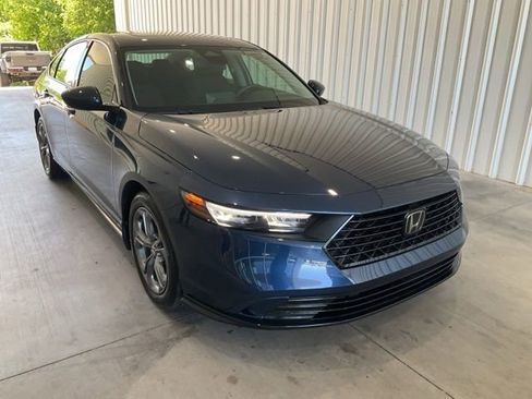 Certified 2024 Honda Accord EX image 27