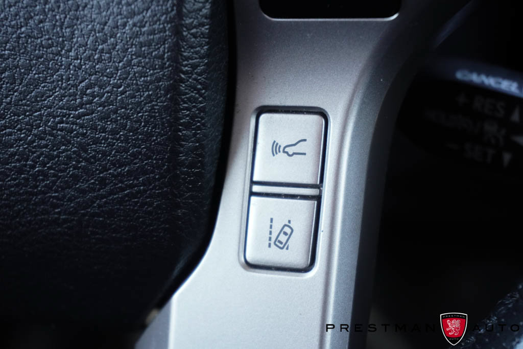 Used 2023 Toyota 4Runner Limited AWD/4WD image 35