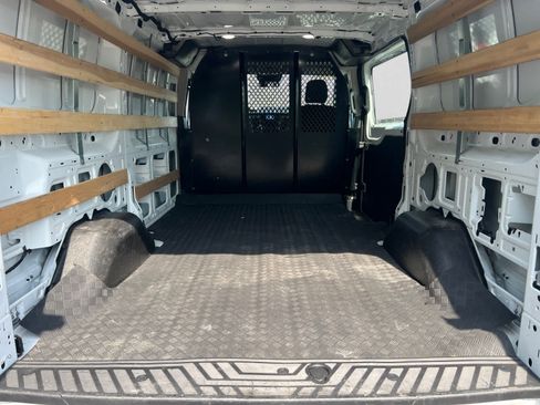 Used 2024 Ford Transit 250 Low Roof w/ Exterior Upgrade Package RWD image 7