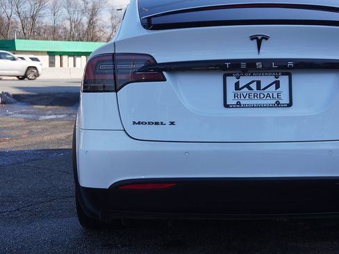 Used 2018 Tesla Model X 100D image 14