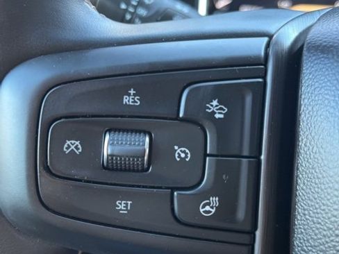 Used 2025 GMC Sierra 2500 AT4 w/ AT4 Premium Plus Package image 19