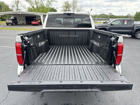 New 2025 Toyota Tacoma 4x4 Double Cab Hybrid image 39