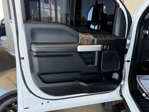 Used 2017 Ford F350 Lariat w/ Chrome Package AWD/4WD image 19