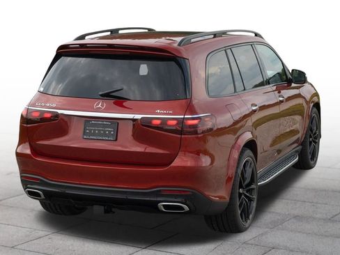 Used 2025 Mercedes-Benz GLS 450 4MATIC image 6