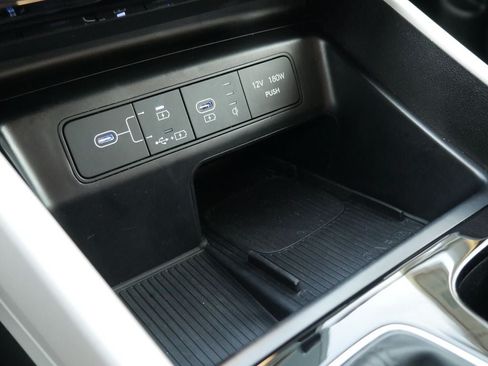 Used 2025 Hyundai Tucson SEL FWD image 11