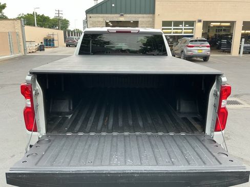 Used 2021 Chevrolet Silverado 1500 RST AWD/4WD image 22