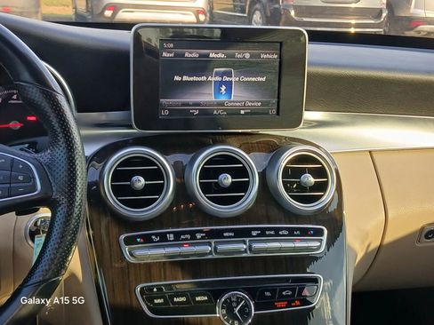 Used 2018 Mercedes-Benz C 300 Sedan w/ Premium Package image 26