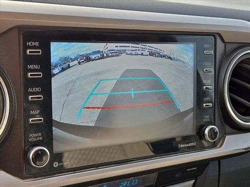 Used 2022 Toyota Tacoma SR5 image 12
