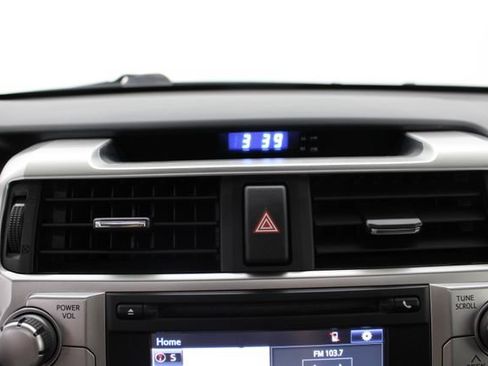 Used 2019 Toyota 4Runner SR5 Premium AWD/4WD image 18