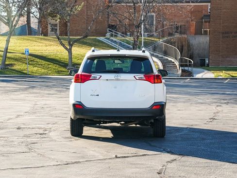 Used 2014 Toyota RAV4 XLE image 6
