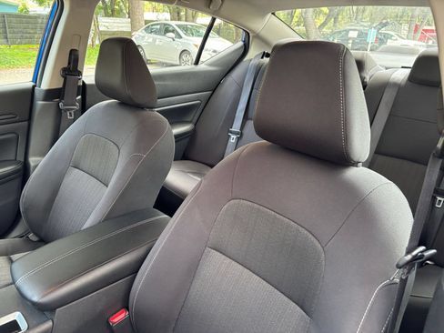 Used 2025 Nissan Altima 2.5 SV FWD image 36