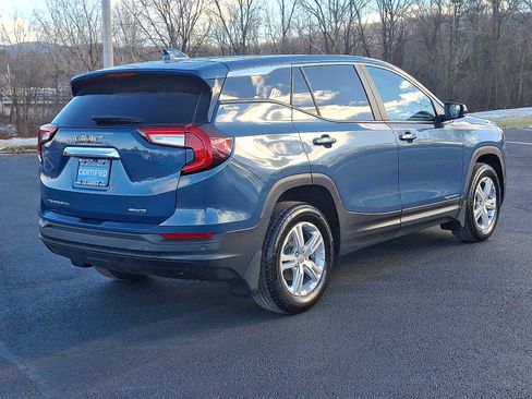 Certified 2024 GMC Terrain SLE w/ LPO, Floor Liner Package image 6